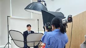 “정장·사진·AI모의면접 무료로 이용하세요” 광주시, 구직청년 취업지원 서비스 인기 - 매일일보